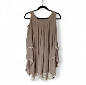 Elegant Tan Sleeveless Women's Top Size L Spin USA